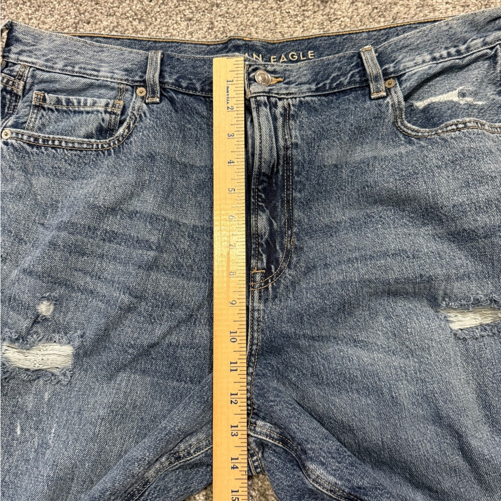 American  Eagle Jeans Womens 20 Blue Regular Mom Jean Distressed Pockets - Picture 7 of 11